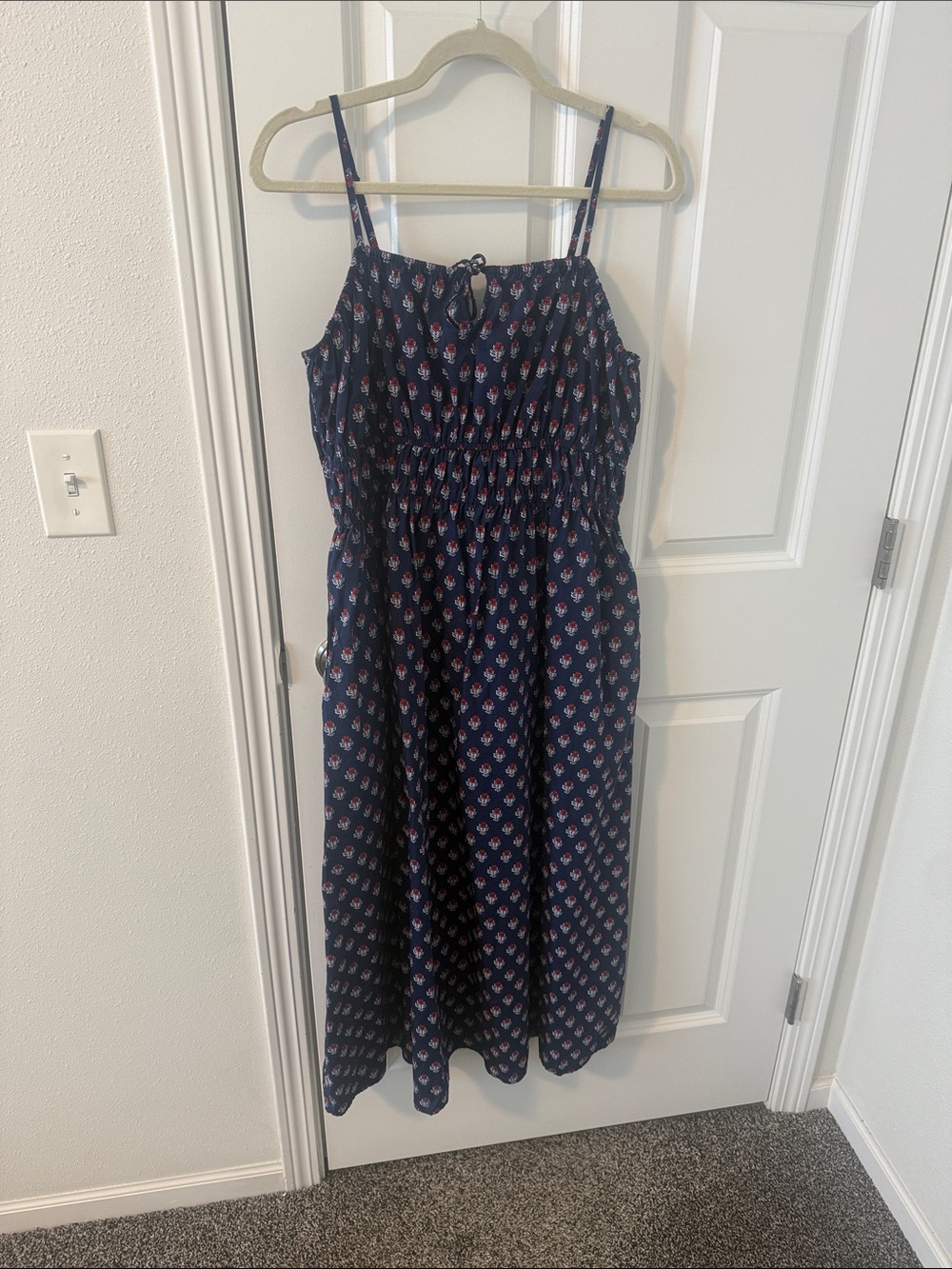 Universal Thread Navy Floral Maxi Dress Medium Sleeveless Pockets